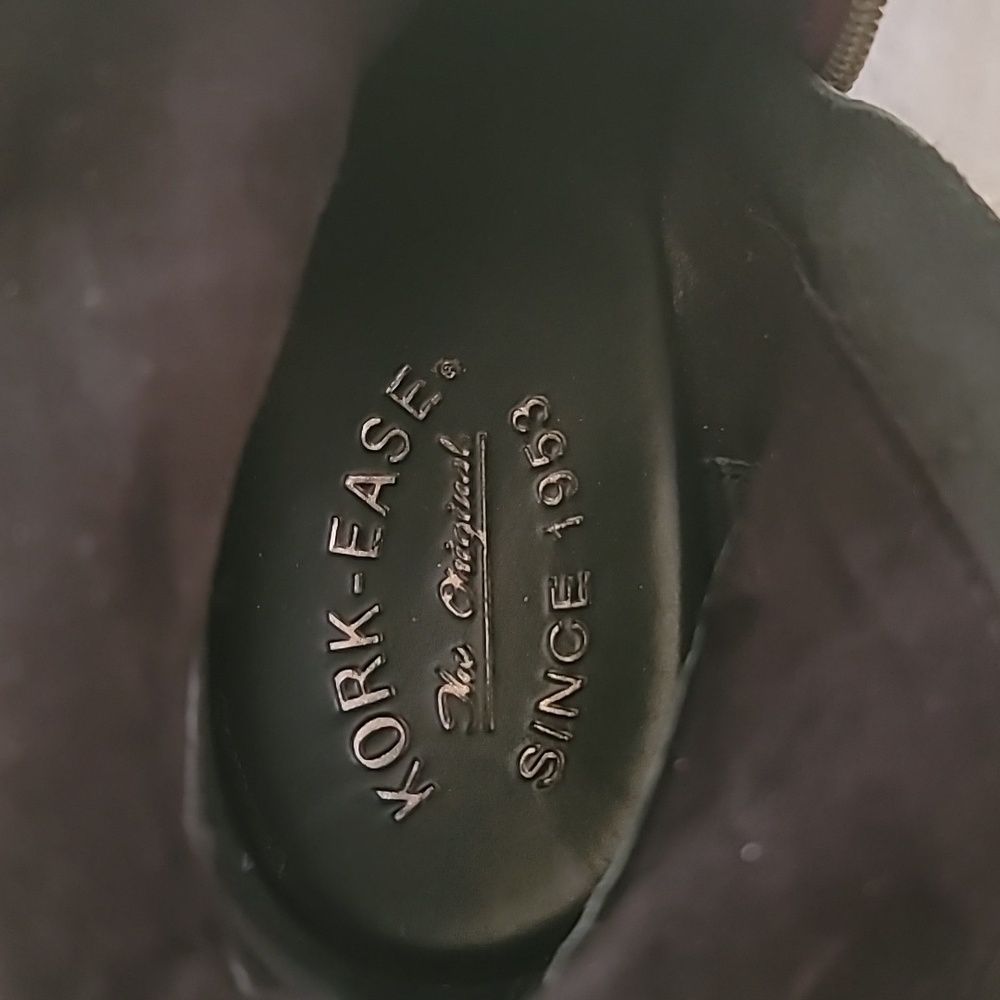 Kork-Ease Strappy zippered leather boots. - Picture 8 of 11